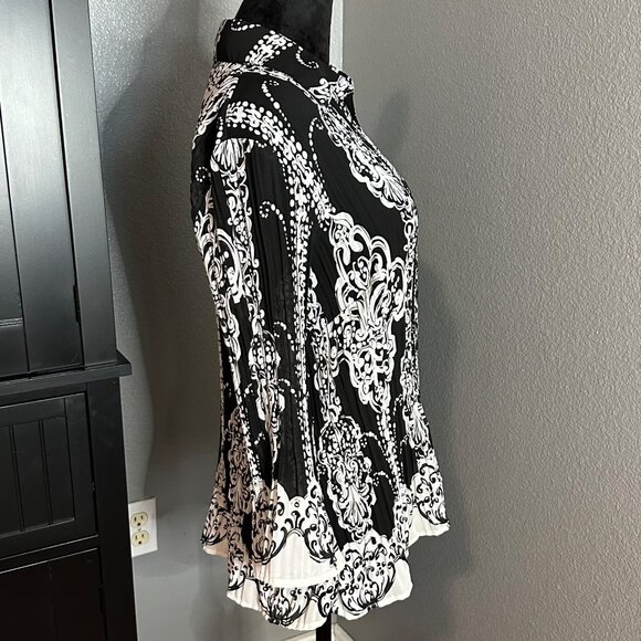 Blouse Womens Large Baroque Black White Pleated Bell Sleeve Button Up Retro Chic - Picture 6 of 8